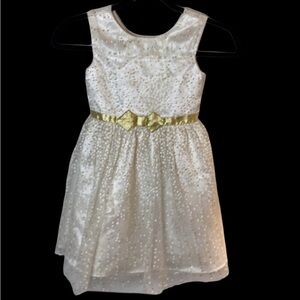 Jona Michelle Gold and Ivory Formal Kids Dress. Button & tie. Sz 5. Polka dot.